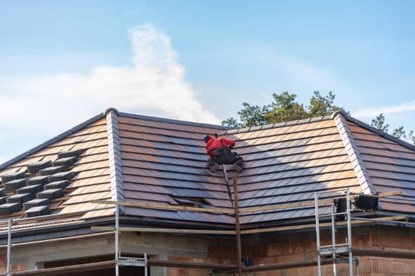 What to Look for in a Columbia Roof Replacement Contractor